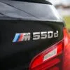 BMW Modellbeteckning M550i Krom
