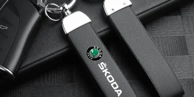 Skoda logo nyckelring nyckelstrap