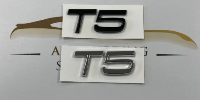 Volvo emblem T5 blank/krom