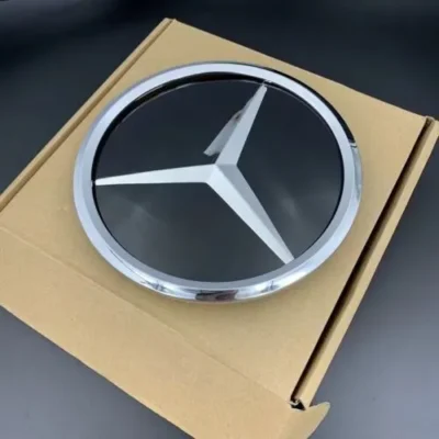 Mercedes-Benz stjärna W205
