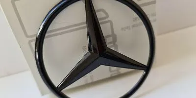 Mercedes stjärna w212 Sedan