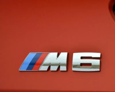 Bmw M6 emblem logga krom
