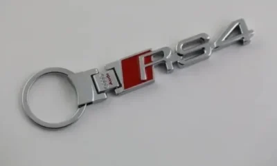 Audi RS4 nyckelring nyckelhänge