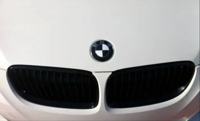 BMW Emblem 82mm Svart