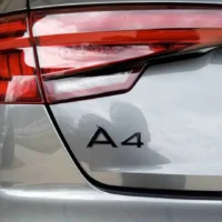 Audi A4 emblem blanksvart